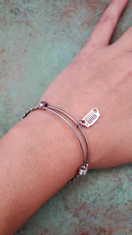 Twisted JEEP Bangle